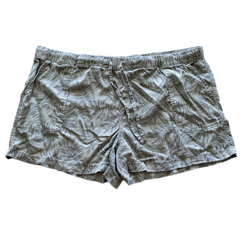 Gap Women’s Size XXL Green Leaf Print Shorts - Picture 2 of 4